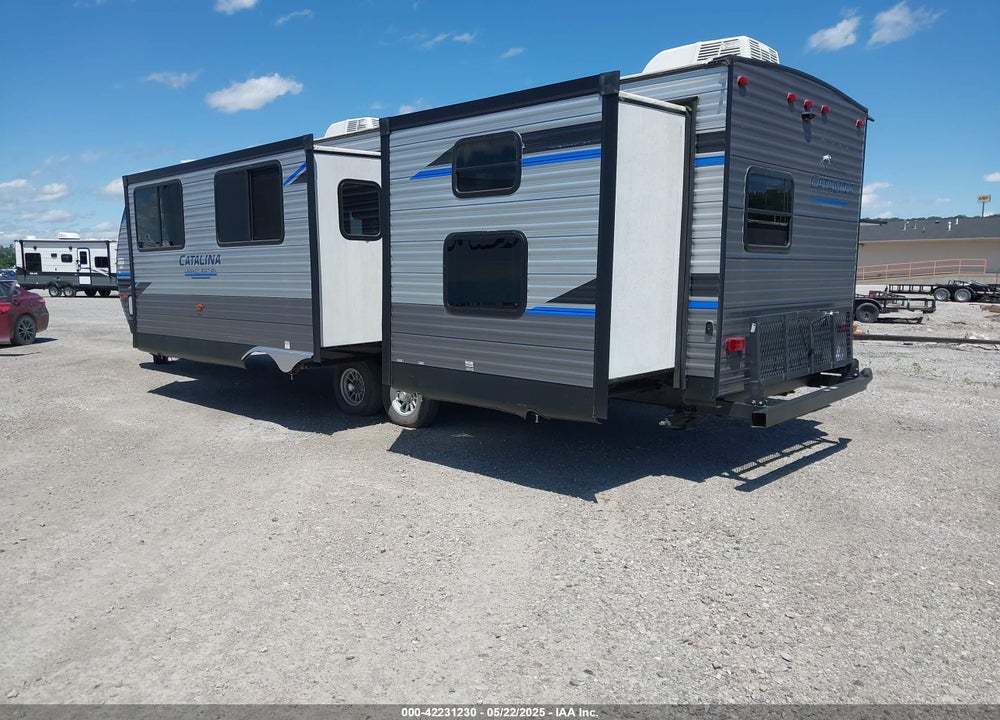 2022 COACHMEN R CATALINA L VIN: 5ZT2CAXB0NX023577