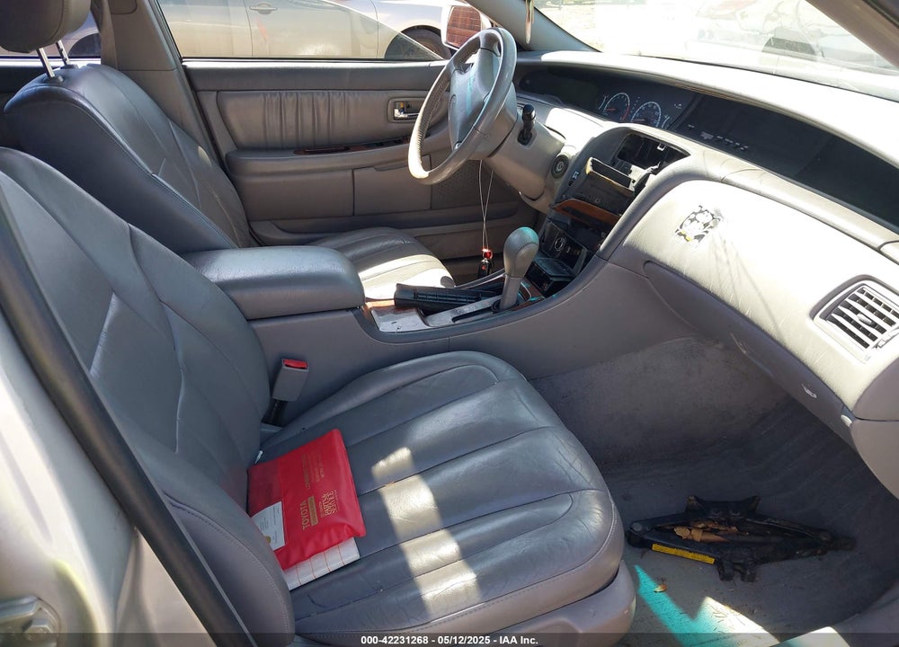 2000 TOYOTA AVALON VIN: 4T1BF28BXYU104231