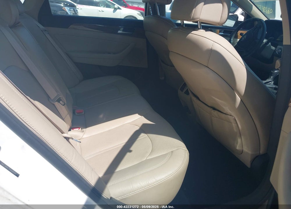 2015 HYUNDAI SONATA LIMITED VIN: 5NPE34AF7FH026551