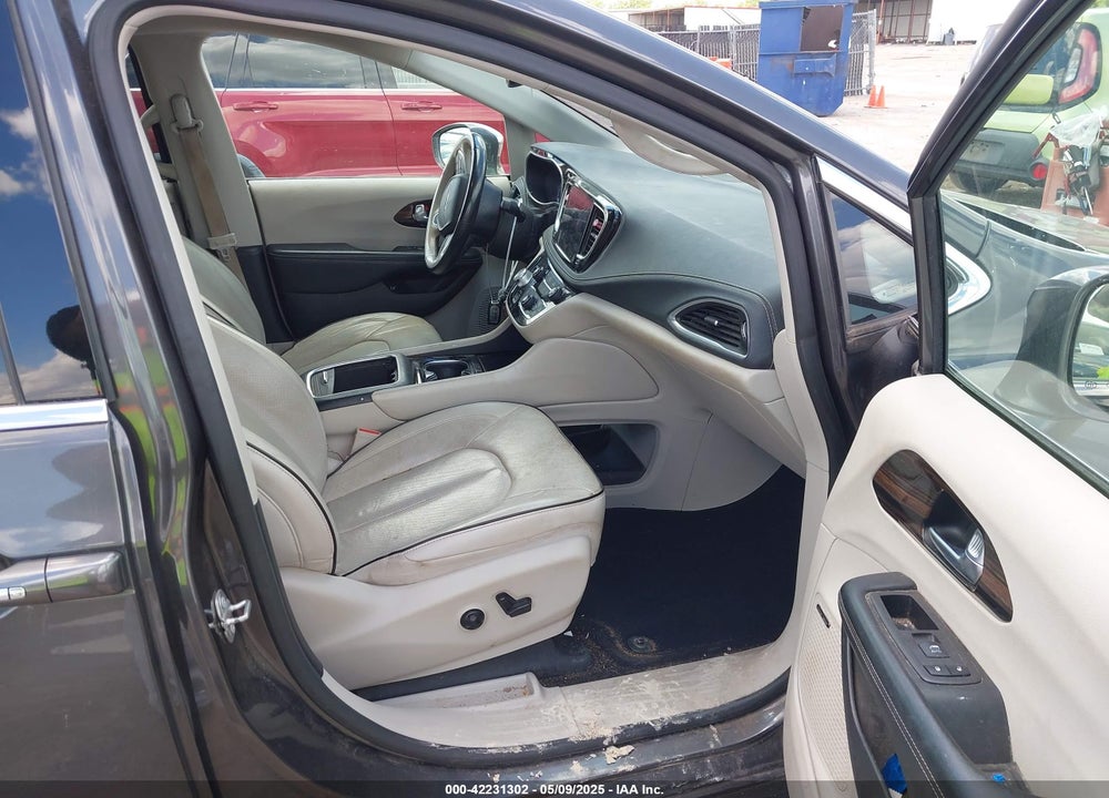 2021 CHRYSLER PACIFICA HYBRID LIMITED VIN: 2C4RC1S70MR510696