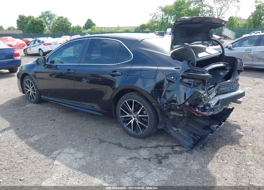 2021 TOYOTA CAMRY SE VIN: 4T1G11AK8MU609008