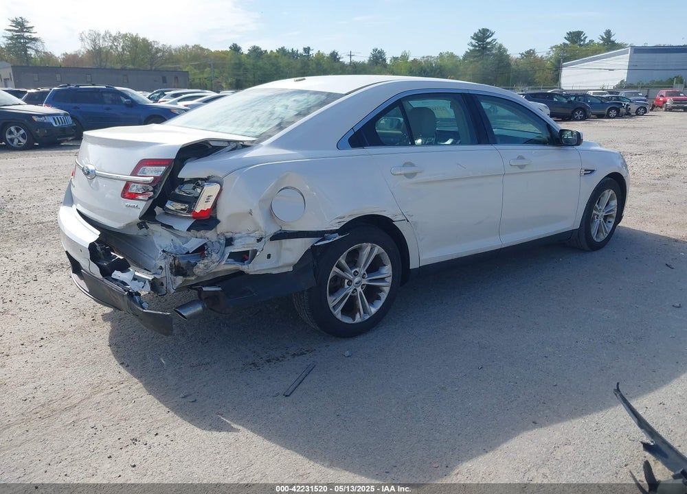 2014 FORD TAURUS VIN: 1FAHP2E82EG116510