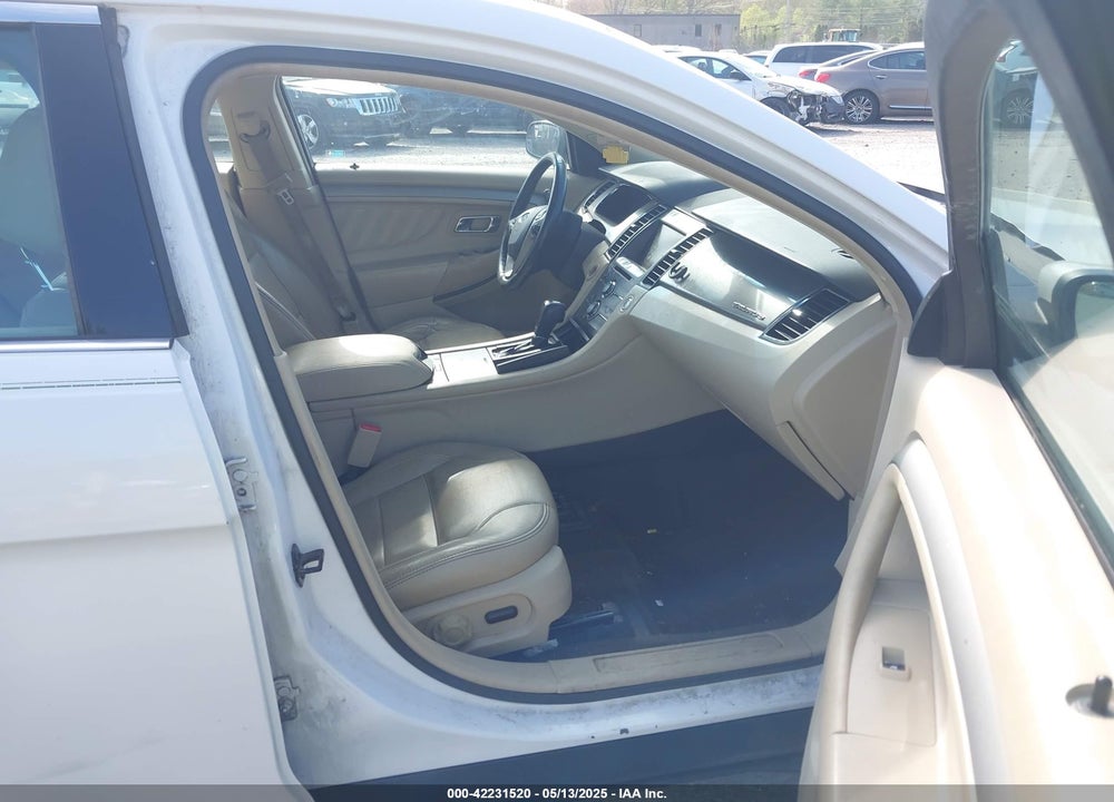 2014 FORD TAURUS VIN: 1FAHP2E82EG116510