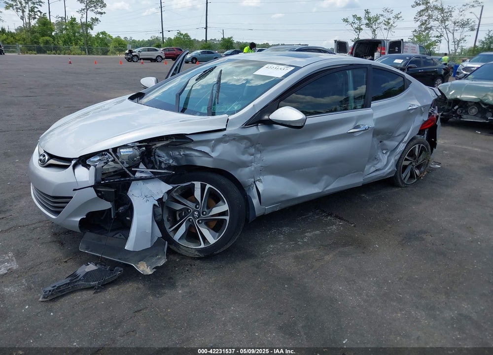 2015 HYUNDAI ELANTRA VIN: KMHDH4AE3FU357147