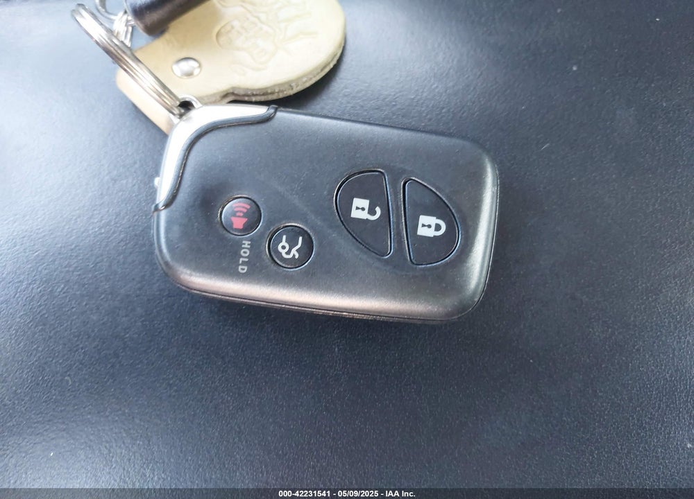 2006 LEXUS IS VIN: JTHCK262465007863