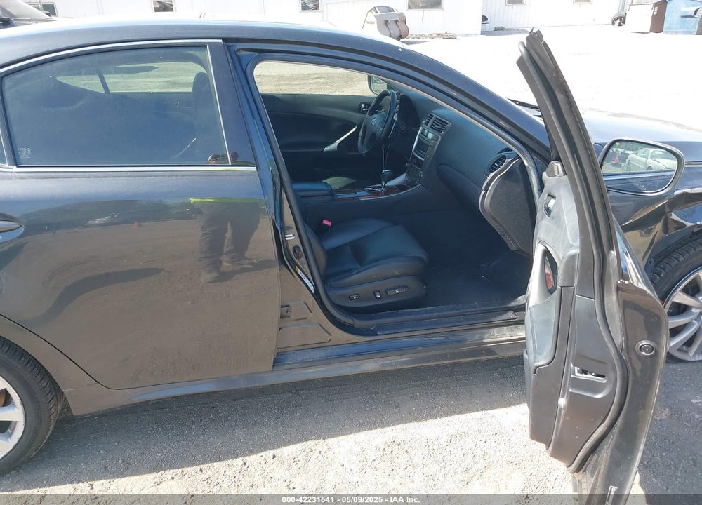2006 LEXUS IS VIN: JTHCK262465007863