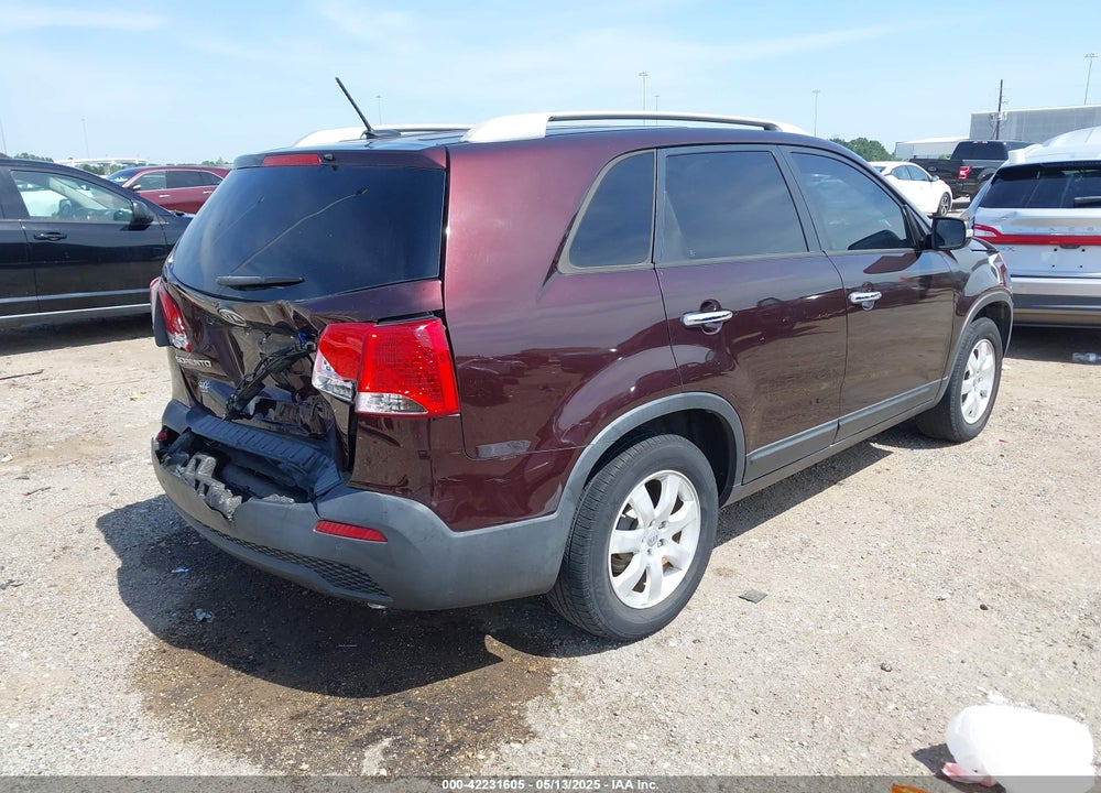 2012 KIA SORENTO VIN: 5XYKT4A66CG221546