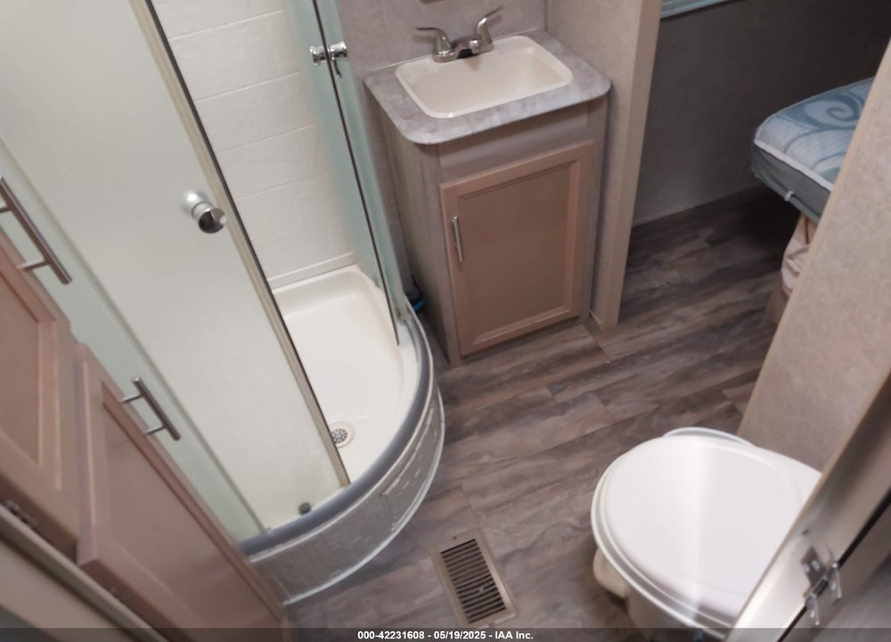 2019 COACHMEN CATALINA VIN: 5ZT2CAWB8KX015482