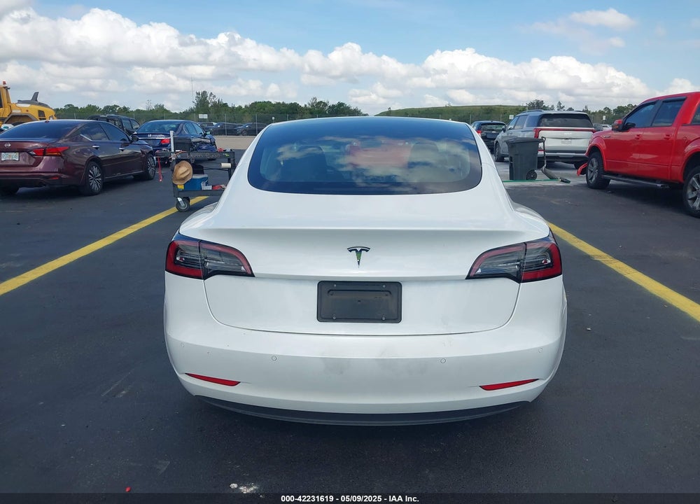 2022 TESLA MODEL 3 REAR-WHEEL DRIVE VIN: 5YJ3E1EA2NF332648