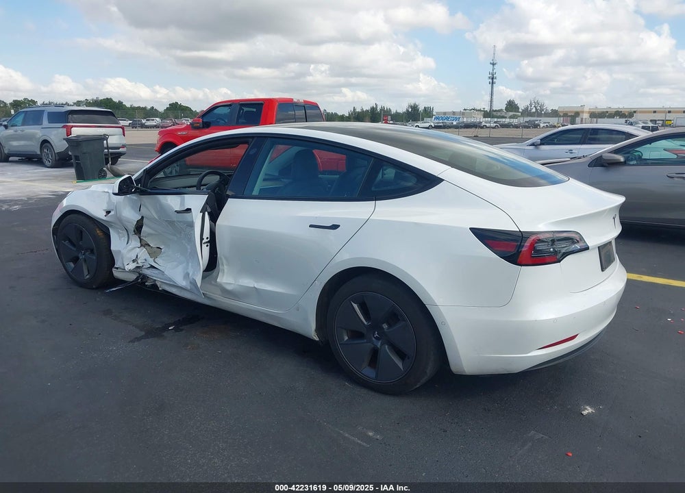 2022 TESLA MODEL 3 REAR-WHEEL DRIVE VIN: 5YJ3E1EA2NF332648