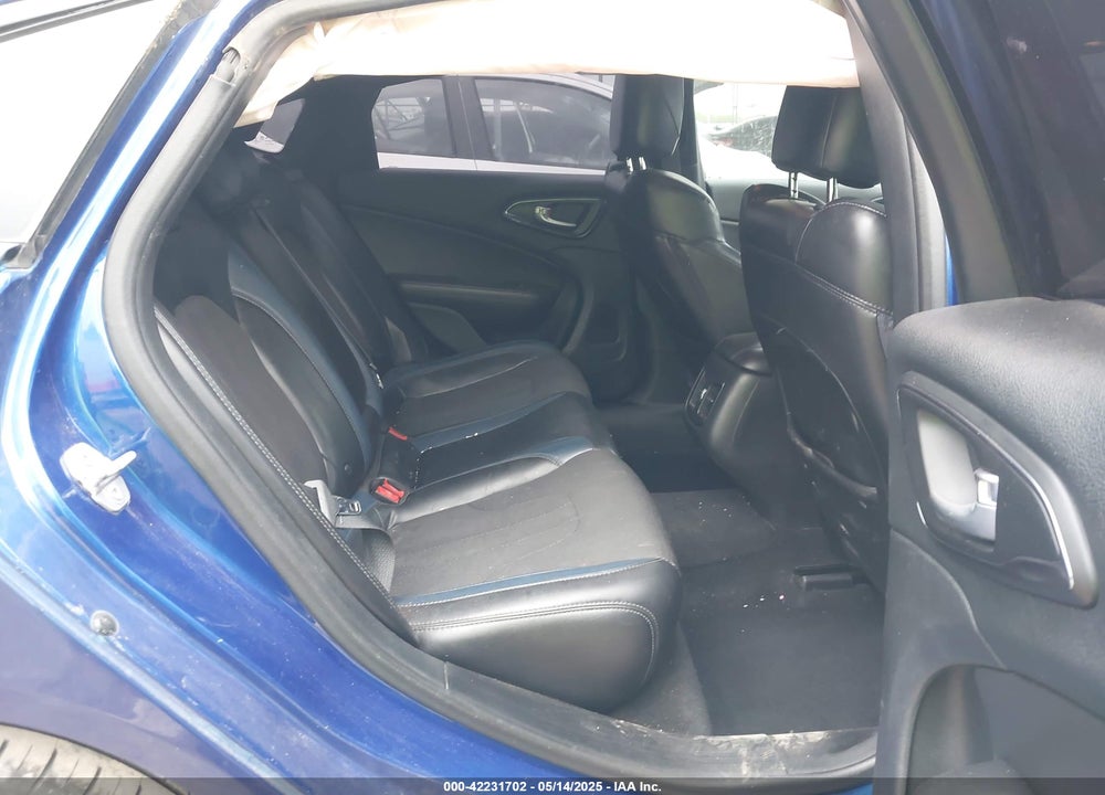 2015 CHRYSLER 200 S VIN: 1C3CCCBG8FN551860