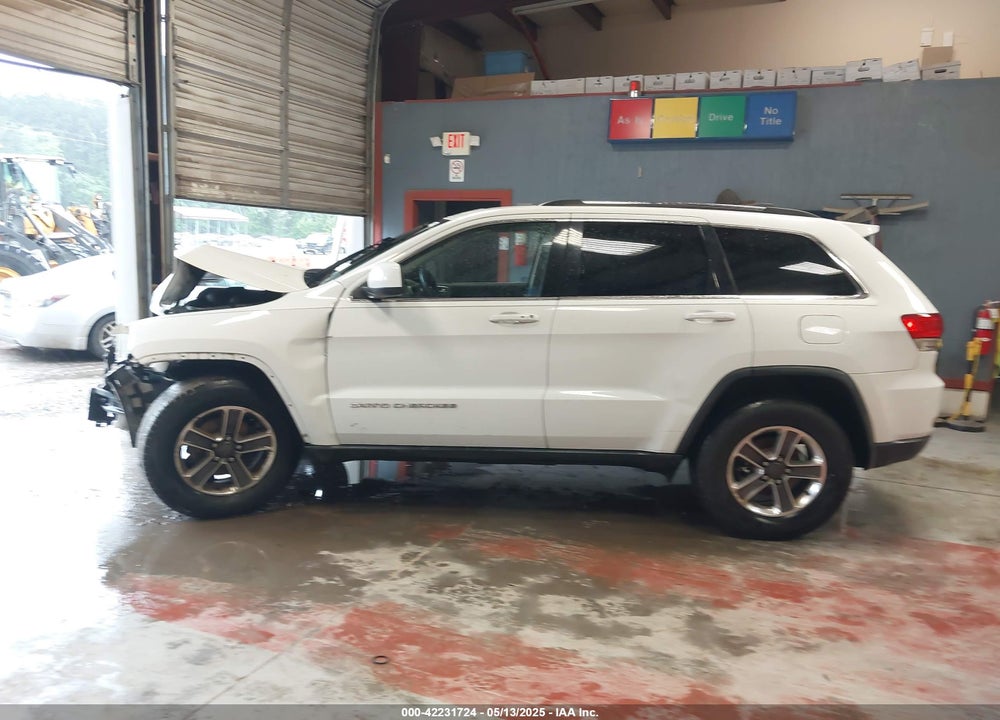 2014 JEEP GRAND CHEROKEE LAREDO VIN: 1C4RJEAG1EC307518