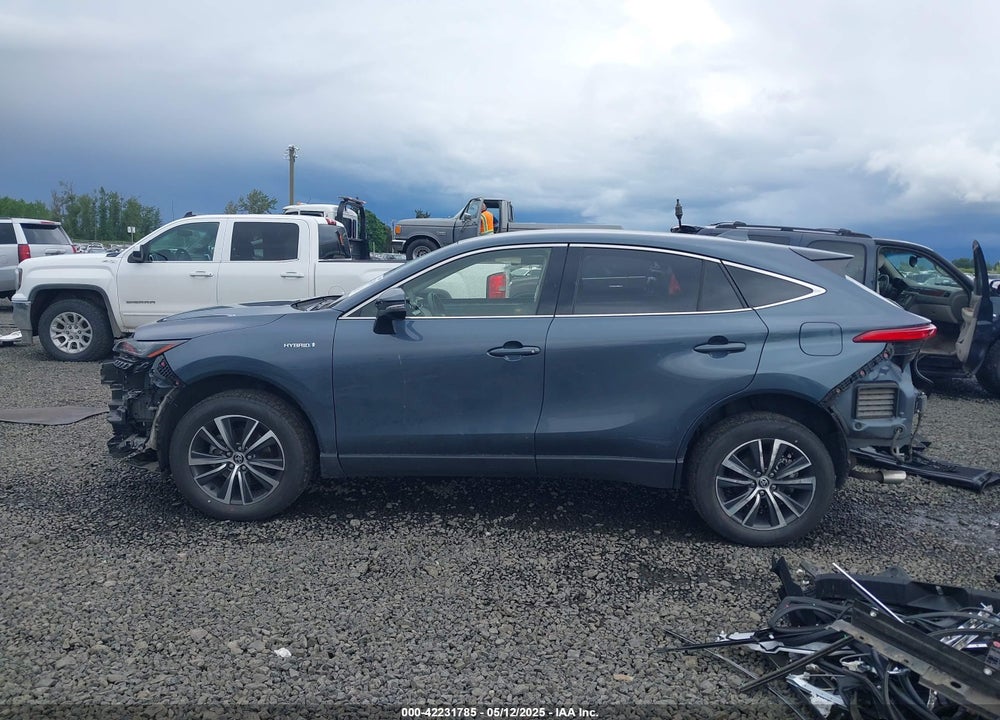 2021 TOYOTA VENZA VIN: JTEAAAAH5MJ059861