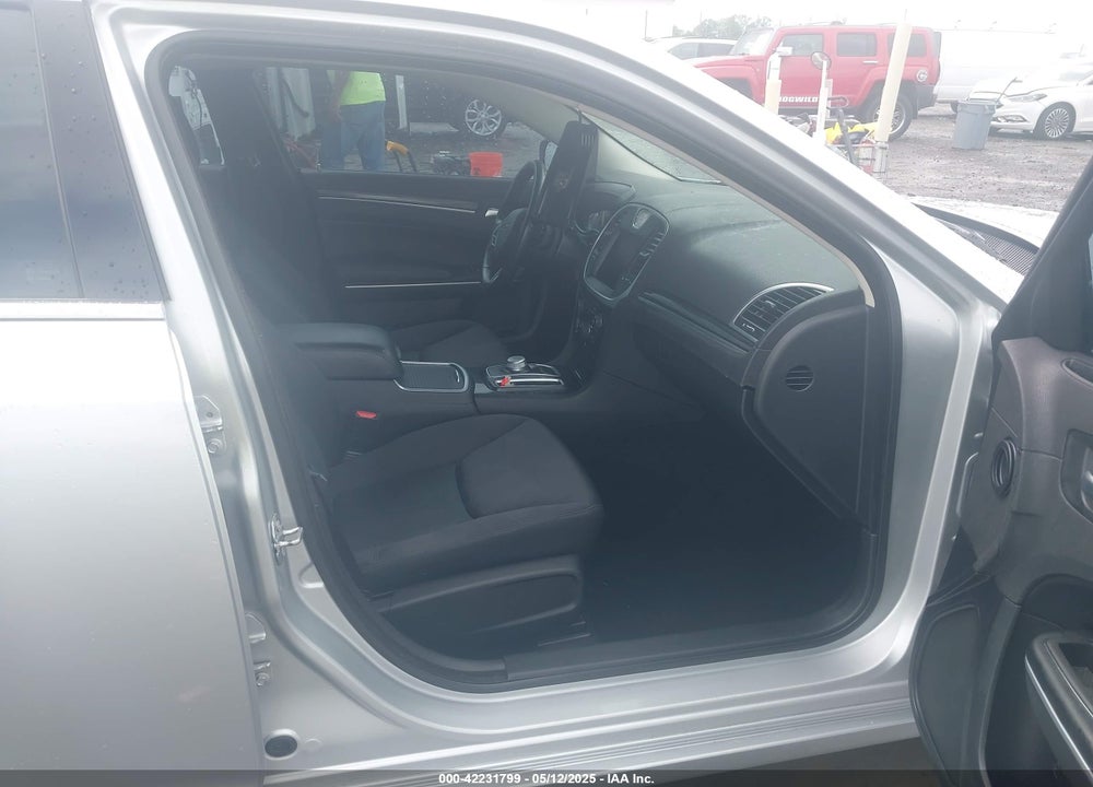 2021 CHRYSLER 300 VIN: 2C3CCAAGXMH583429