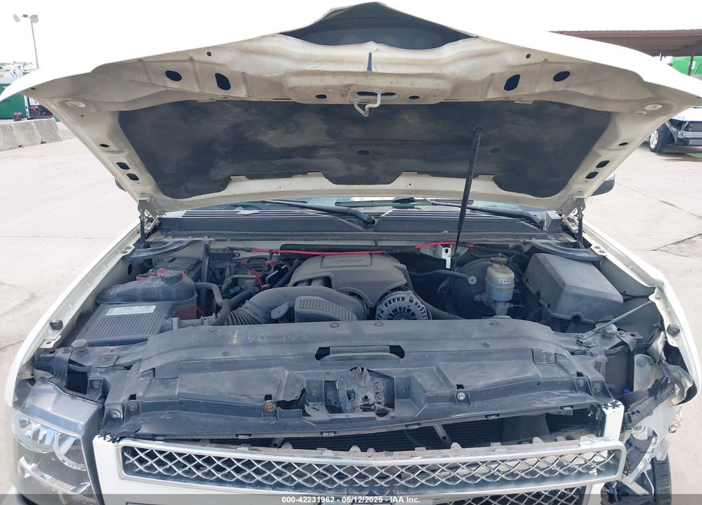 2008 CHEVROLET TAHOE LTZ VIN: 1GNFK13088R237419