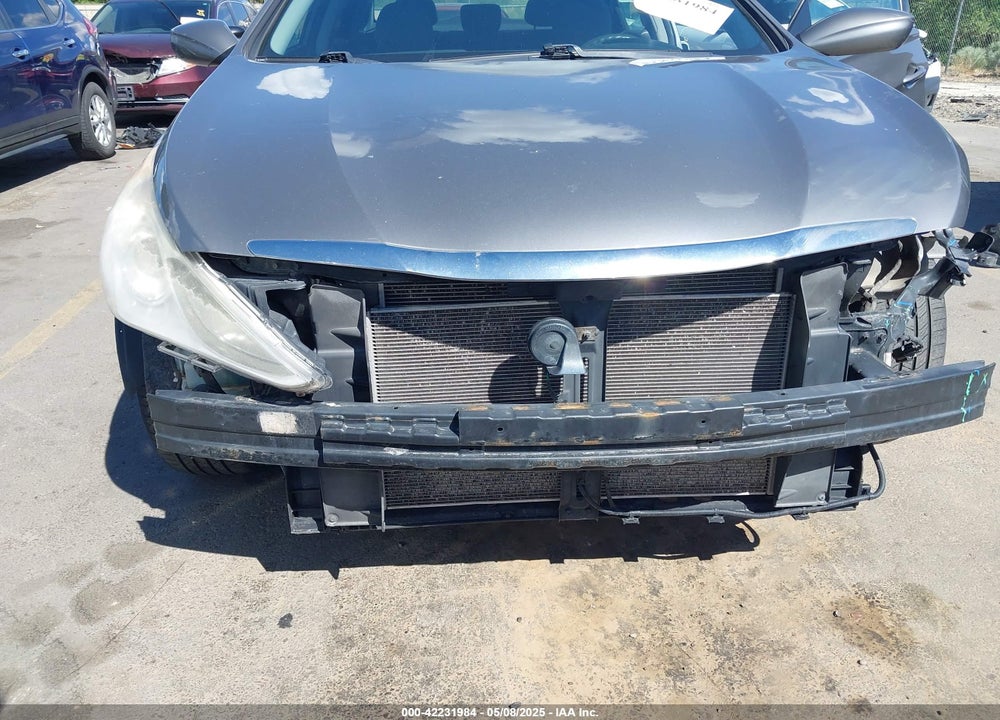 2013 HYUNDAI SONATA VIN: 5NPEB4AC7DH587645