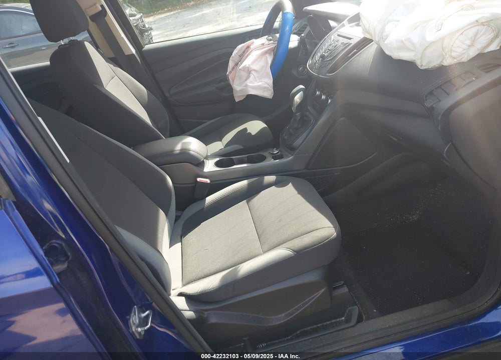 2016 FORD ESCAPE VIN: 1FMCU0F72GUB40412
