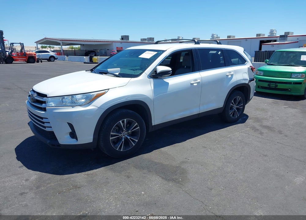 2019 TOYOTA HIGHLANDER VIN: 5TDZZRFH3KS364055