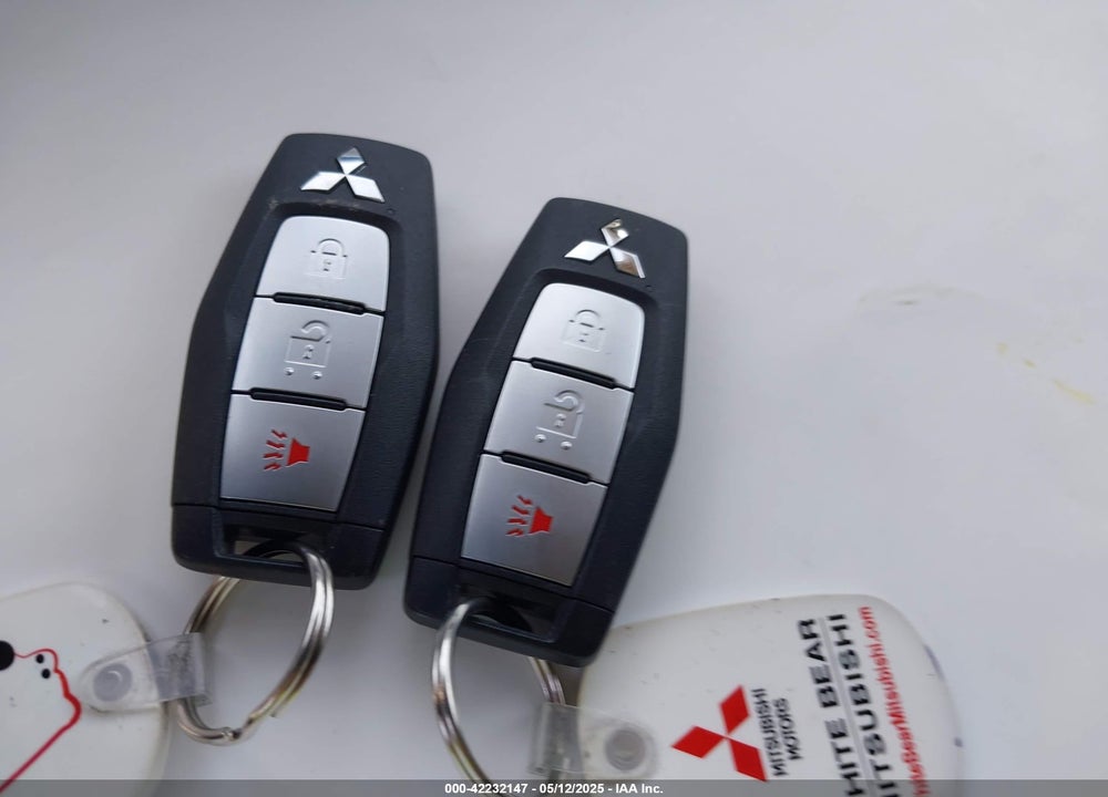 2022 MITSUBISHI OUTLANDER ES 2.5 S-AWC VIN: JA4J4TA88NZ032612