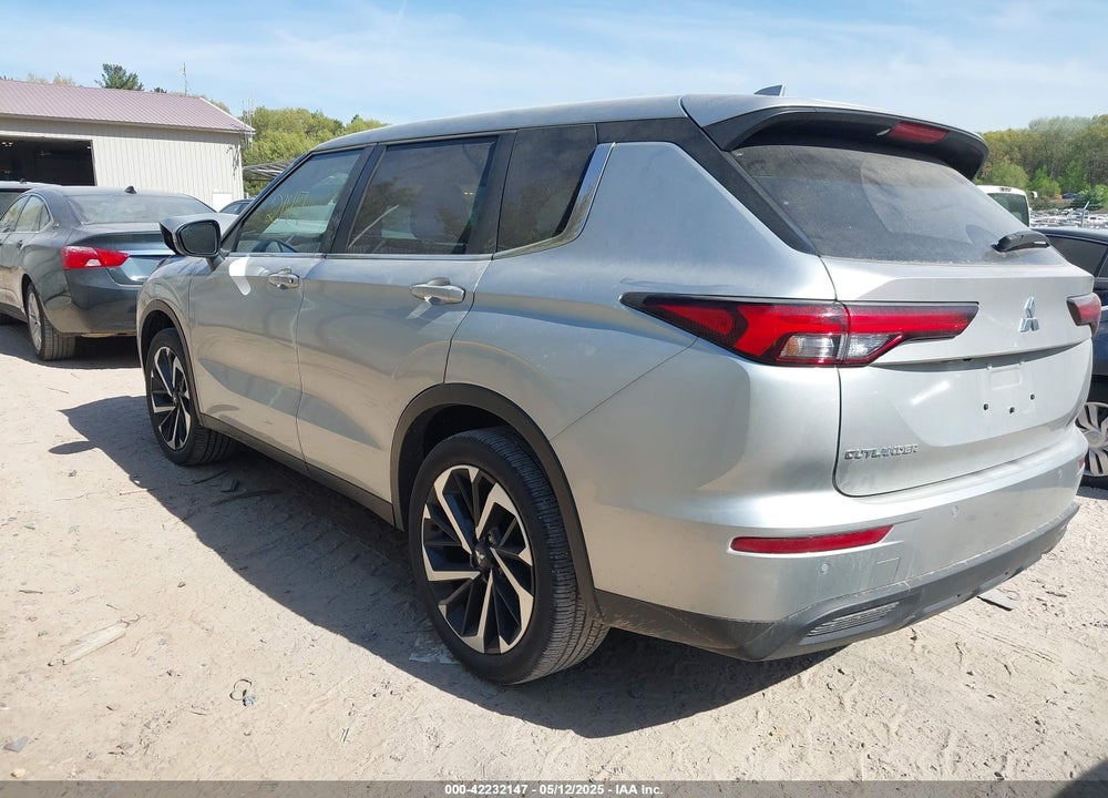 2022 MITSUBISHI OUTLANDER ES 2.5 S-AWC VIN: JA4J4TA88NZ032612