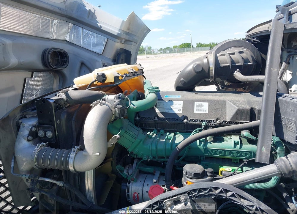 2017 VOLVO VNL VIN: 4V4N19EH3HN987055