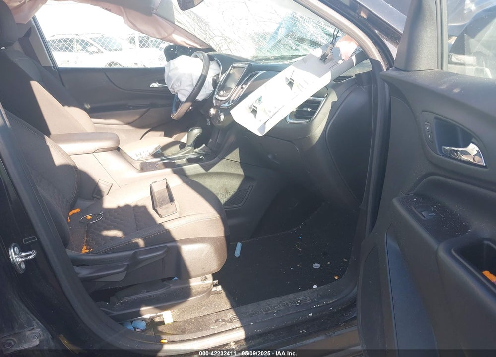 2018 CHEVROLET EQUINOX VIN: 2GNAXSEV2J6247021