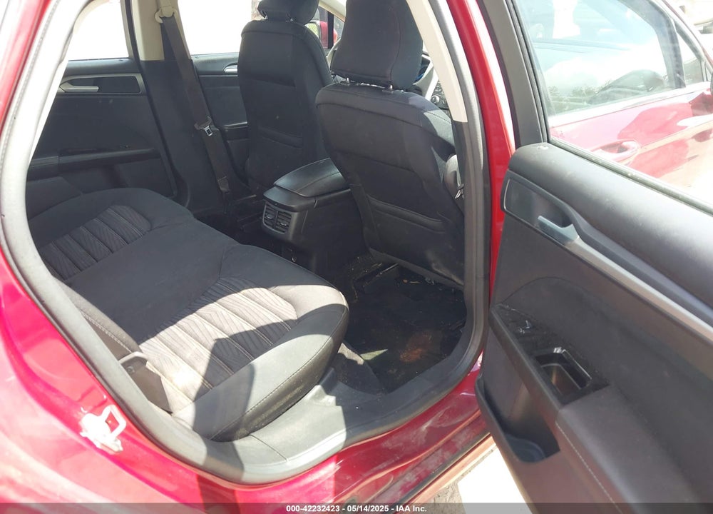 2016 FORD FUSION VIN: 1FA6P0H73G5110888