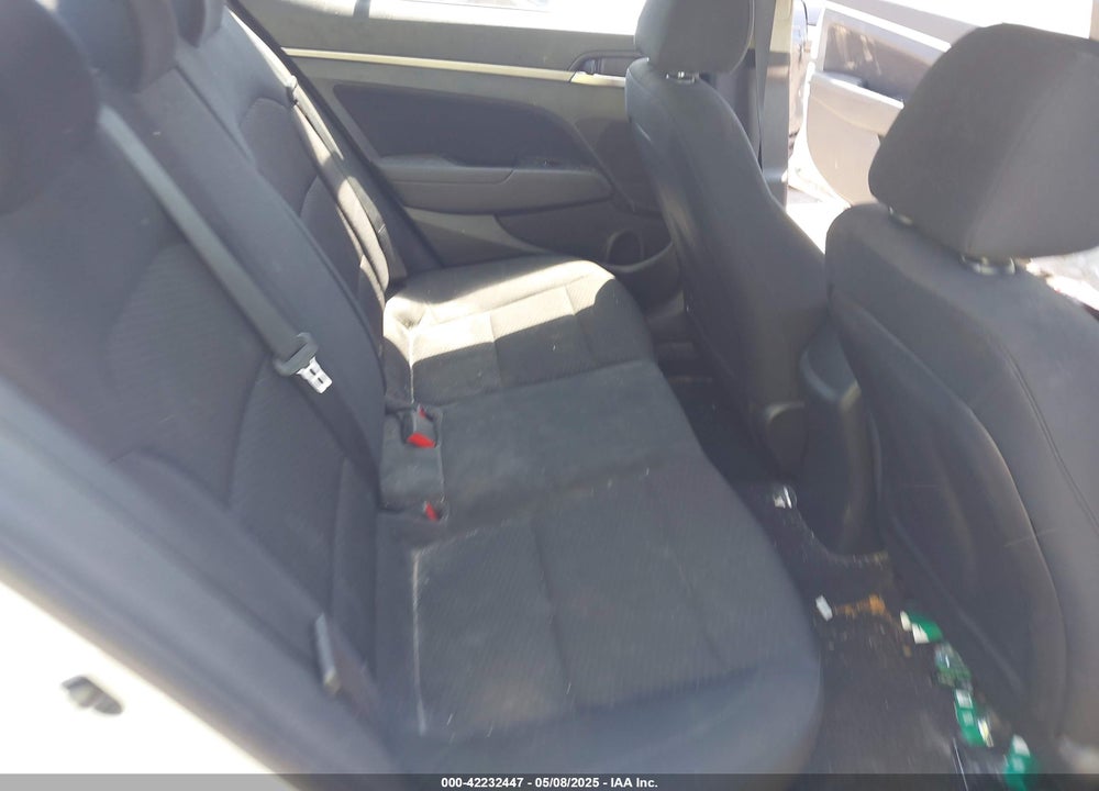2020 HYUNDAI ELANTRA VIN: 5NPD84LF9LH573844