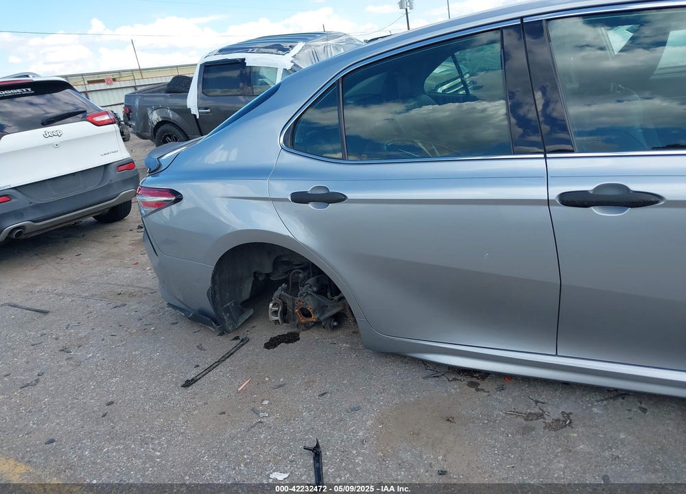 2019 TOYOTA CAMRY VIN: 4T1B61HK3KU761745