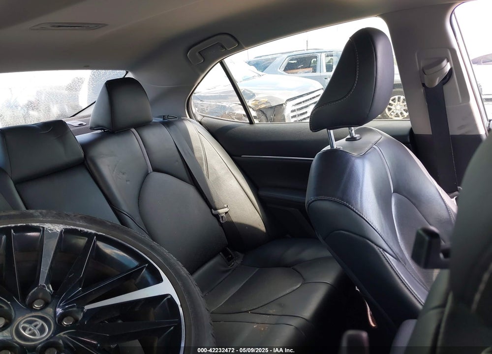 2019 TOYOTA CAMRY VIN: 4T1B61HK3KU761745