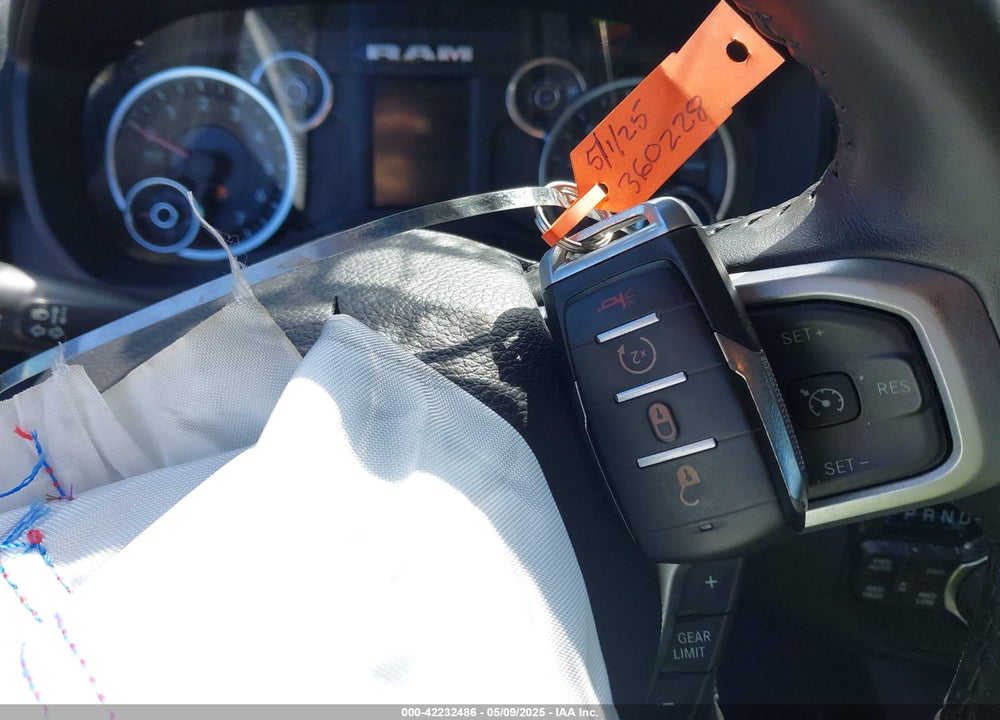 2022 RAM 1500 VIN: 1C6SRFMT9NN360228