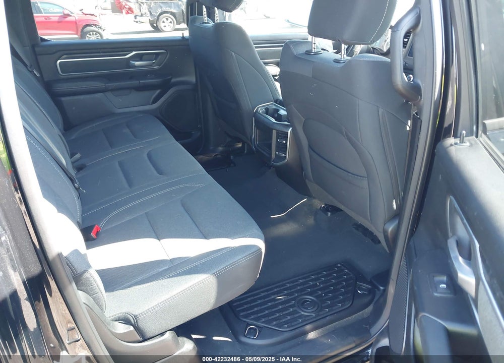 2022 RAM 1500 VIN: 1C6SRFMT9NN360228