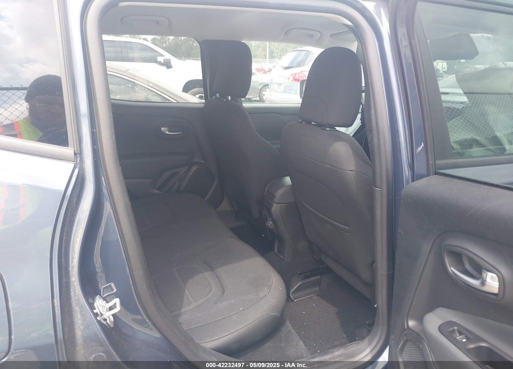 2022 JEEP RENEGADE VIN: ZACNJDB18NPN54725