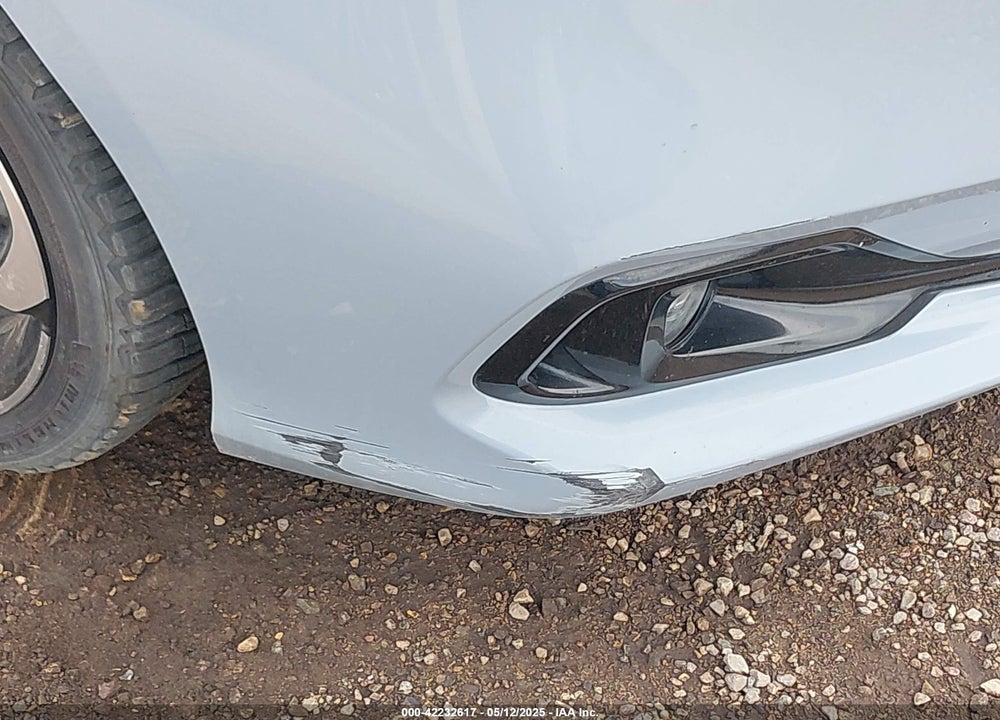 2022 HONDA ACCORD VIN: 1HGCV1F31NA018743