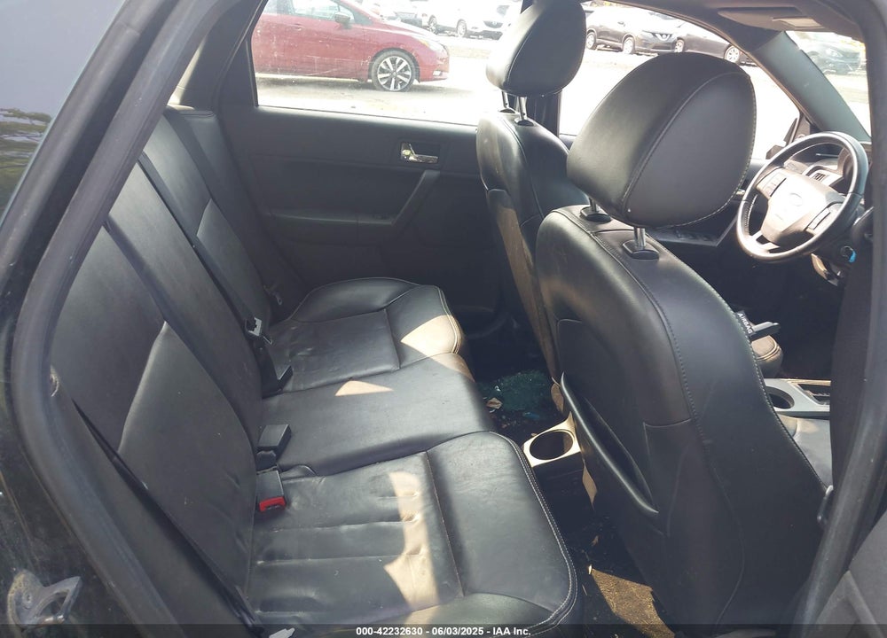 2010 FORD FOCUS VIN: 1FAHP3HN6AW117800