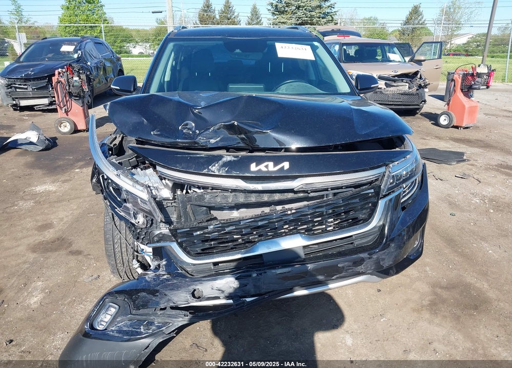 2023 KIA SELTOS SX TURBO VIN: KNDETCA23P7356376