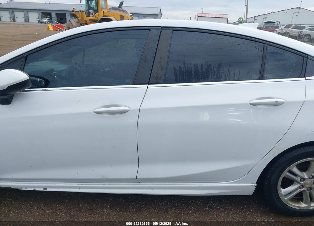 2017 CHEVROLET CRUZE LT AUTO VIN: 1G1BE5SM6H7209407