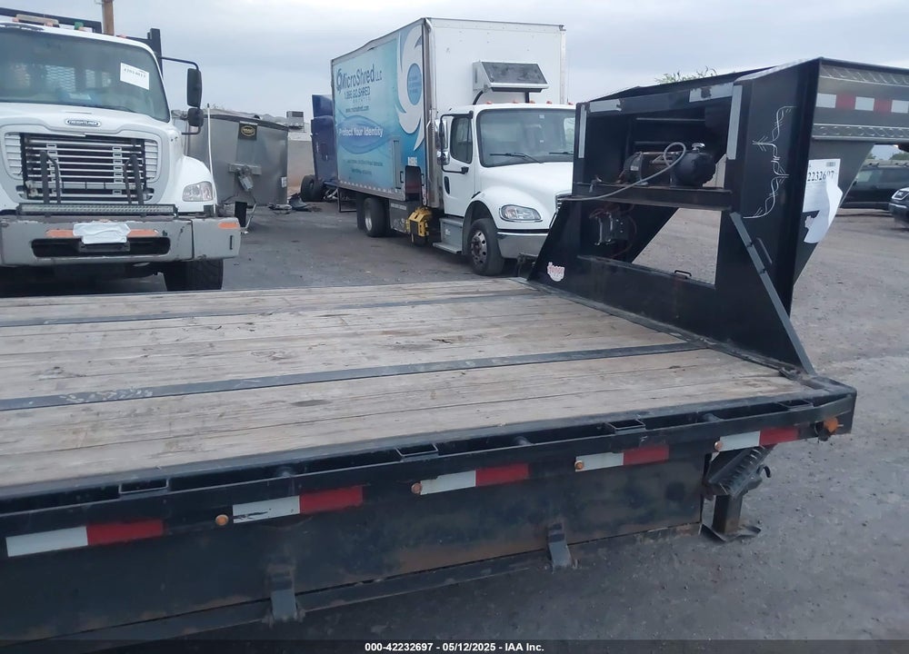 2022 PJ TRAILERS TRAILER VIN: 4P53F4929N1376615