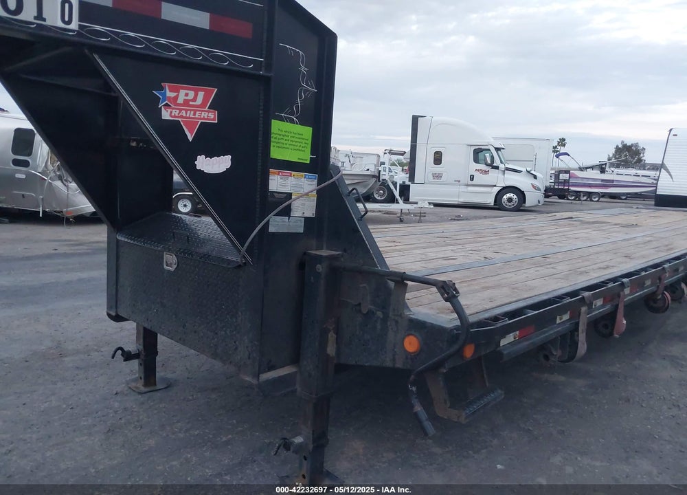 2022 PJ TRAILERS TRAILER VIN: 4P53F4929N1376615