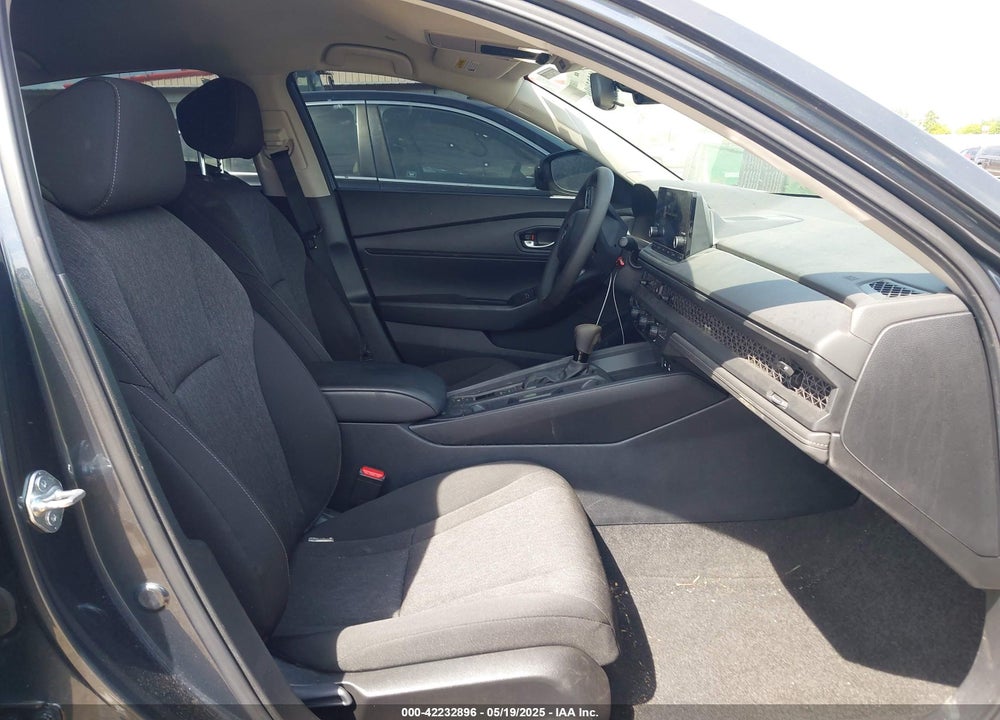 2024 HONDA ACCORD VIN: 1HGCY1F25RA065438