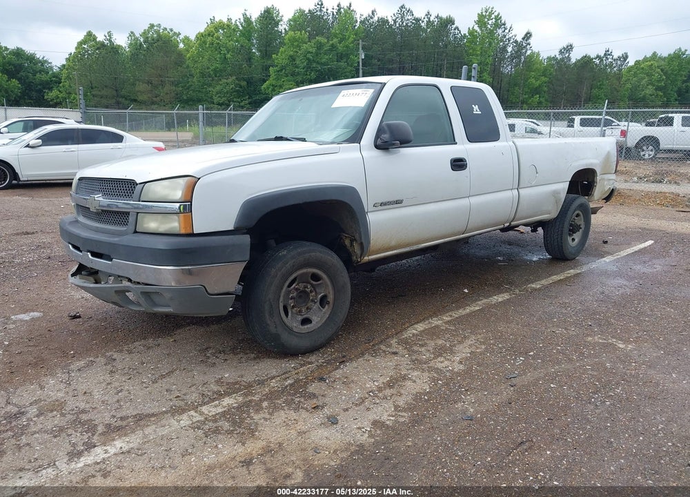 2004 CHEVROLET SILVERADO C2500 HEAVY DUTY VIN: 1GCHC29U44E322371
