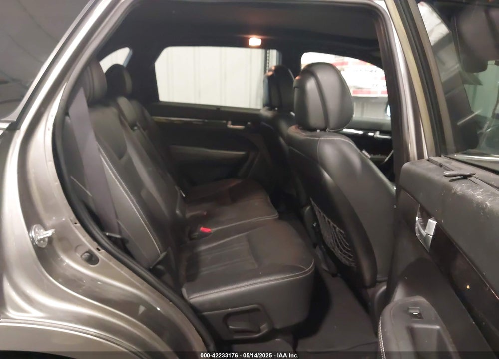 2014 KIA SORENTO LIMITED V6 VIN: 5XYKWDA70EG452266