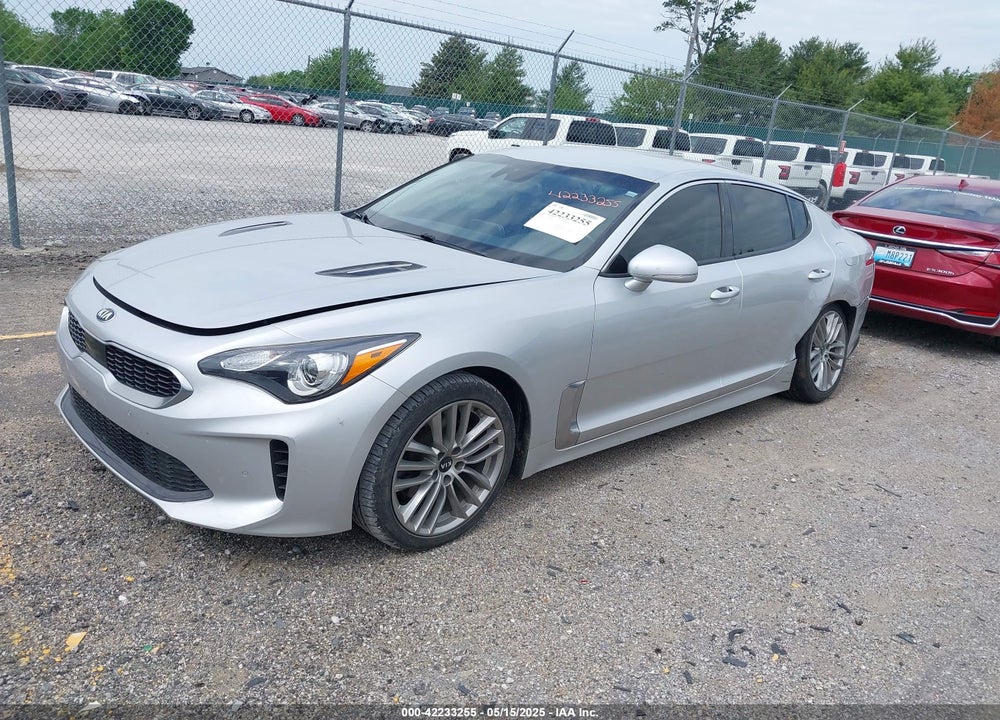 2018 KIA STINGER VIN: KNAE15LA2J6026048