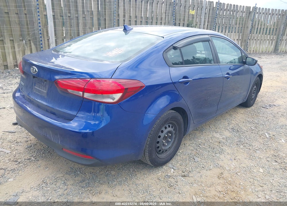 2017 KIA FORTE VIN: 3KPFK4A73HE161128