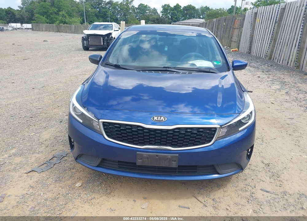 2017 KIA FORTE VIN: 3KPFK4A73HE161128