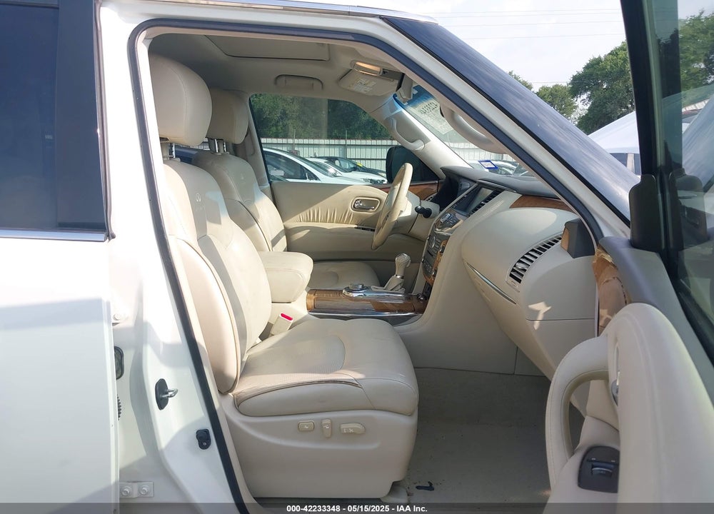 2014 INFINITI QX80 VIN: JN8AZ2NE6E9063136