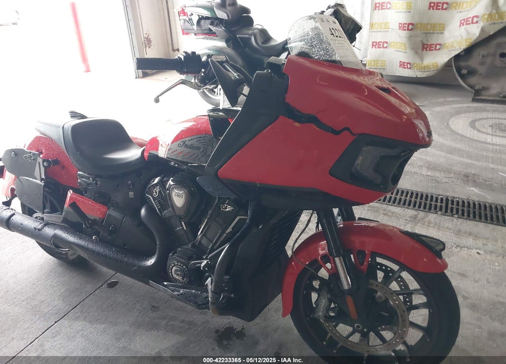 2022 INDIAN MOTORCYCLE CO. CHALLENGER DARK HORSE VIN: 56KLCCRR3N3410668
