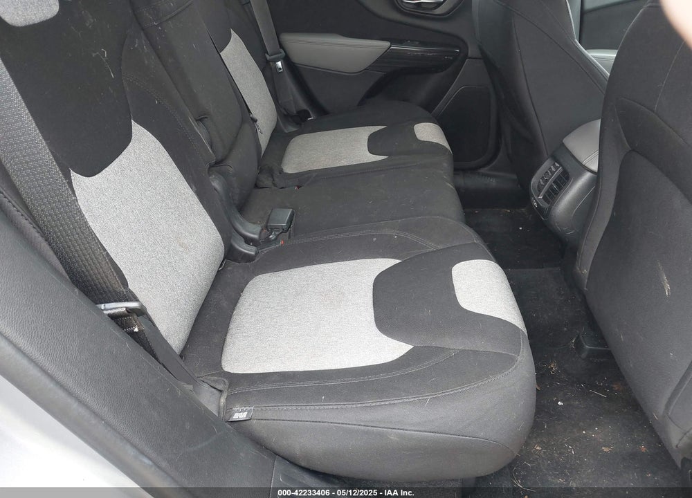 2014 JEEP CHEROKEE VIN: 1C4PJMAB0EW273057