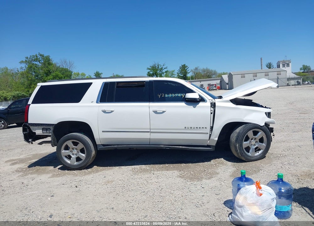 2017 CHEVROLET SUBURBAN LT VIN: 1GNSCHKC0HR252447
