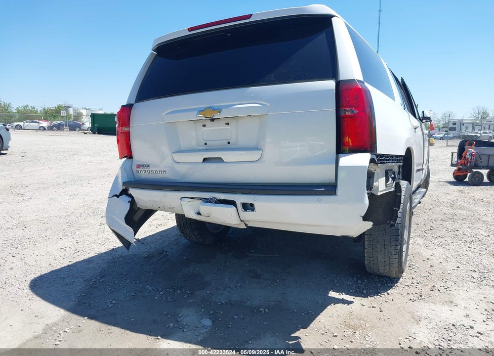 2017 CHEVROLET SUBURBAN LT VIN: 1GNSCHKC0HR252447
